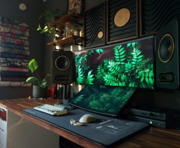 Some new additions... Studio Monitors and a schiit stack