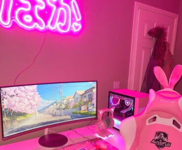 got a lot of hate on a different sub for my setup, so i hope i get a nicer reaction here! my first ever PC setup, i know not everyone likes pink but it's my favorite color...(btw, you can turn down the brightness of the neon sign)
