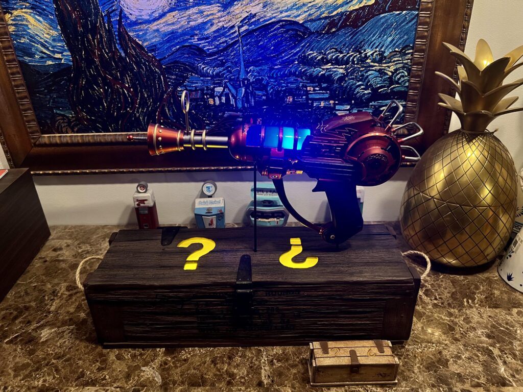 Ray Gun Statue
