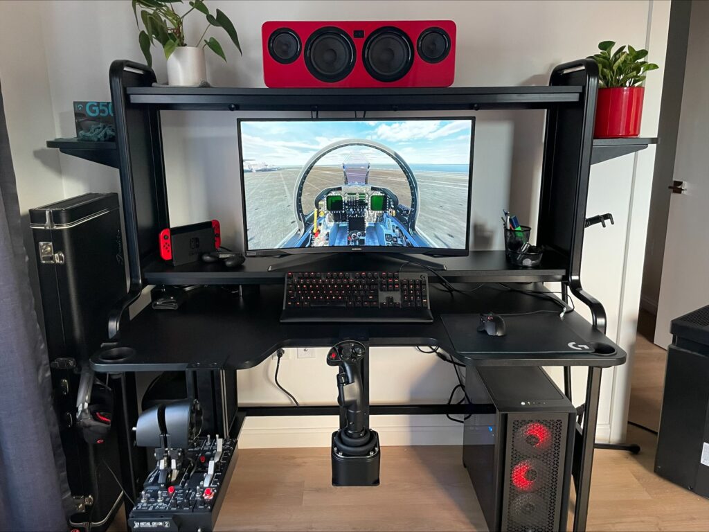 Black and Red Theme