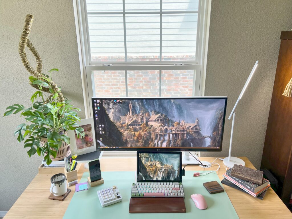 WFH Station