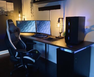 Another IKEA desk setup I know how unoriginal