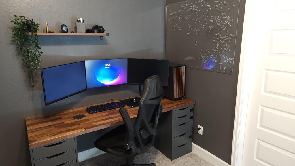 WFH Setup, trying to keep it minimal but I would like some ideas.