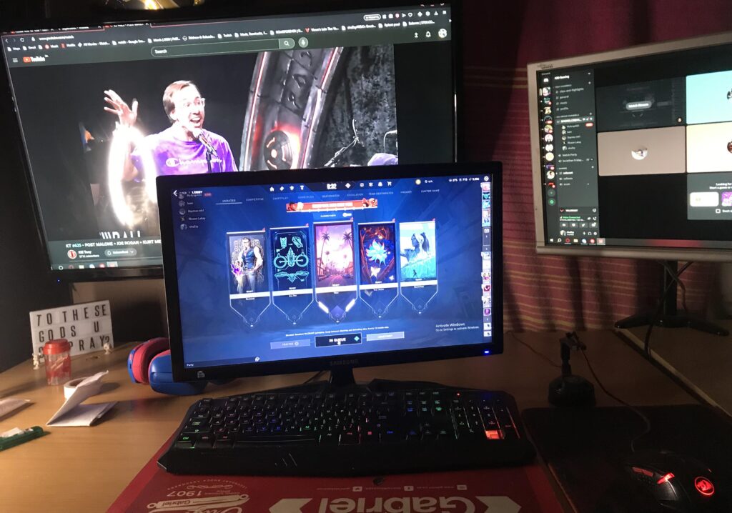 Some valorant 5stack on my trashy pc