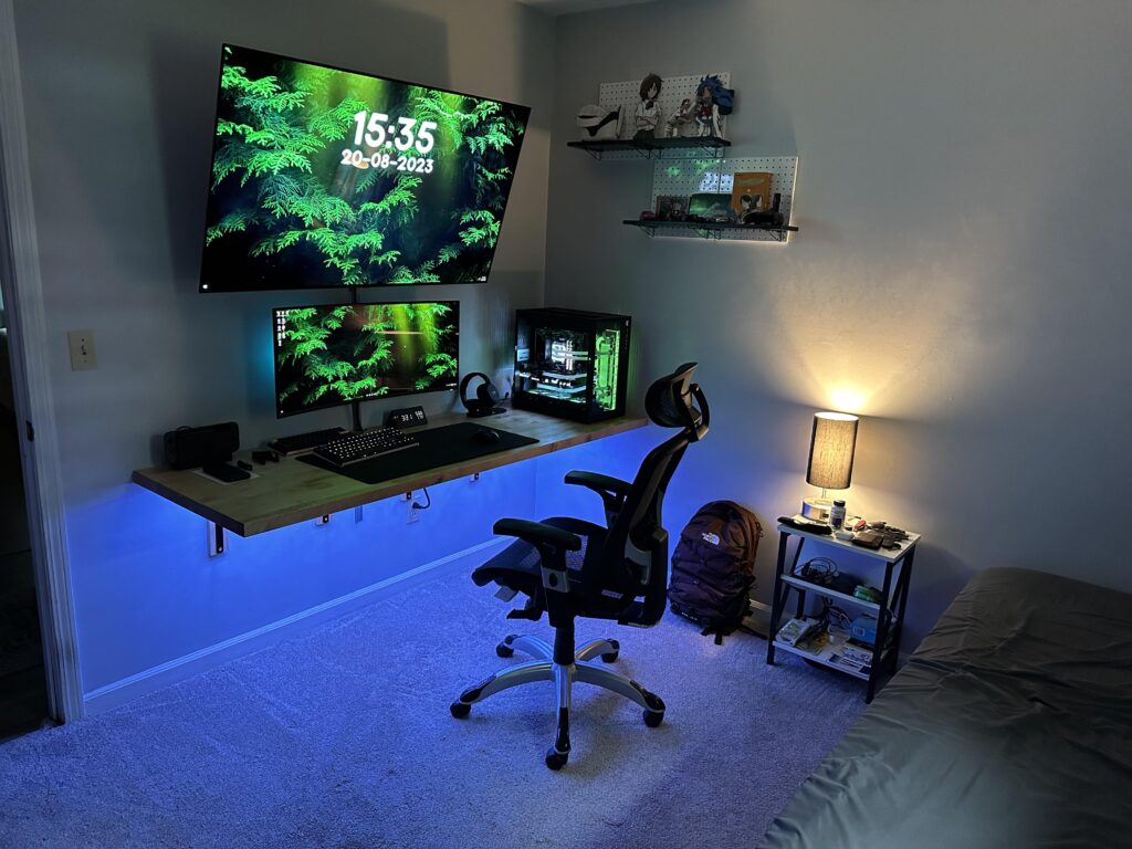 I built this desk over the weekend to try to take advantage of my limited floor space. I'm in desperate need of decor suggestions to make it look more complete.