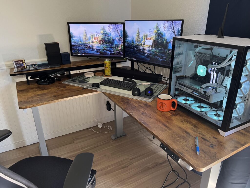 First L shpaed desk -seeking advice! use cases in first comment