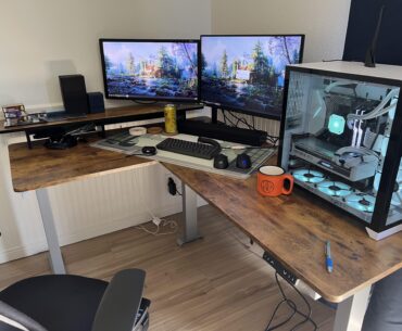 First L shpaed desk -seeking advice! use cases in first comment