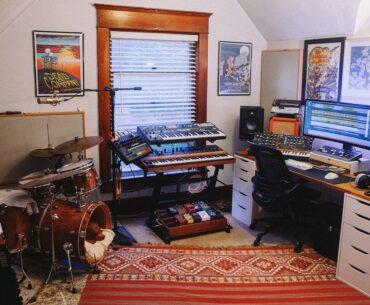 where i make chill music :)