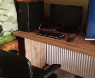 Aside from the messy cables back there , what do you think?