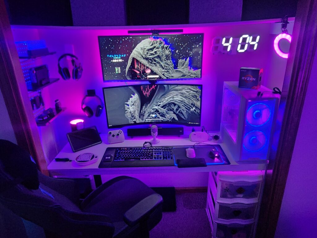 New Wallpaper, New Color Scheme.