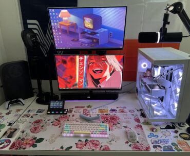 Pretty happy with how my setups come together so far. Just gotta snag some wider monitors.