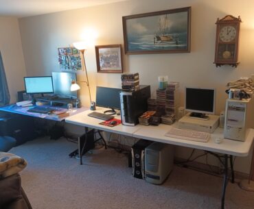 Here are my battlestations. Might be considered ugly to most, especially with the wires everywhere. But I live alone and it doesn't bother me. Details in comments.