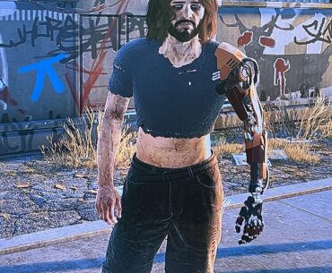 Who is dis guy und why does he look like Johnny Silverhand?