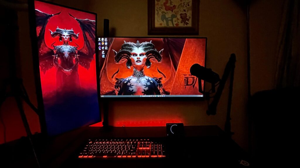 Simple gaming/streaming station.
