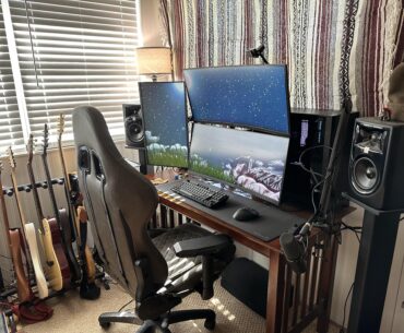 Gonna start needing a bigger desk!