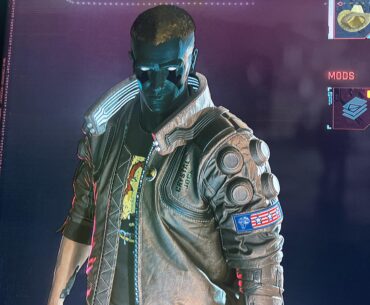 Fingers won’t sell to me despite me never laying a finger on him and V looks like this. Help.