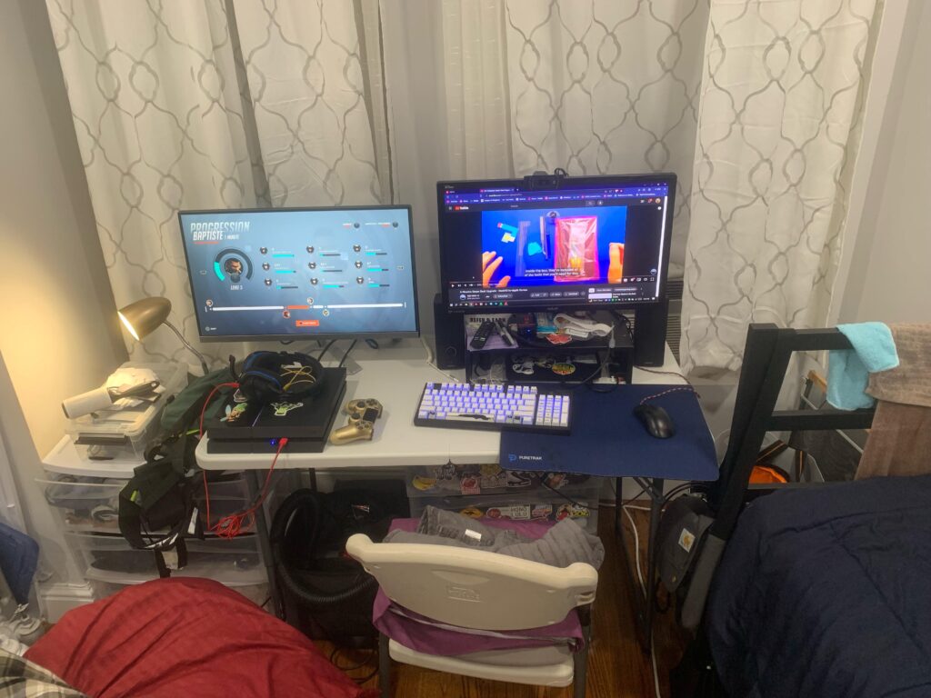 Roommate Battlestation (share folding table)