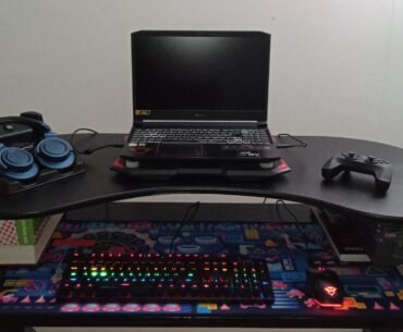 Rate my scuffed setup KEKW