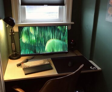 Cozy Closet Battlestation