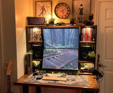 First post! Cozy and compact setup
