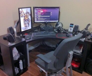 My old battle station circa 2010