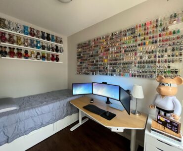 Home office with Toys (Bearbrick)