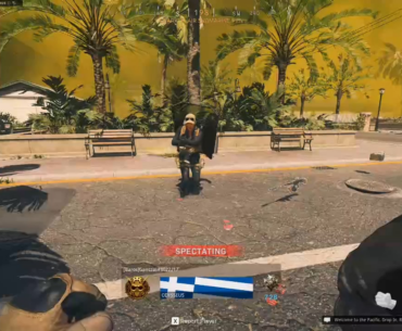 Two mates having fun in Warzone Solos