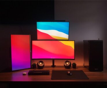 Not much has changed from last time except another monitor
