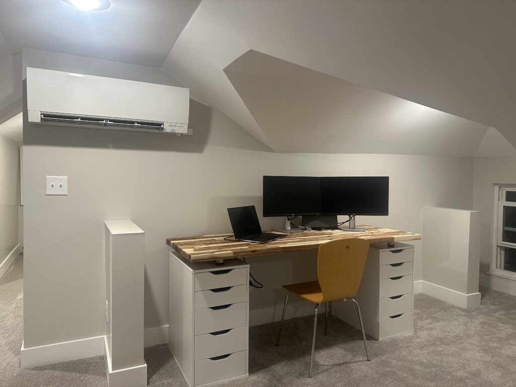Attic battle / workstation