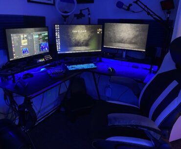 When you just plain give up on cable management...