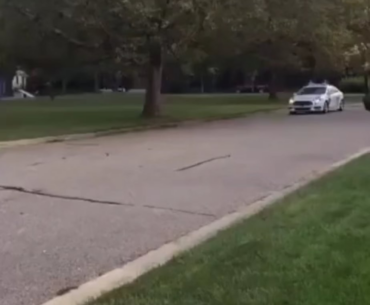 Driverless pizza delivery