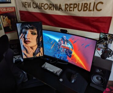 Feels good to have two monitors again