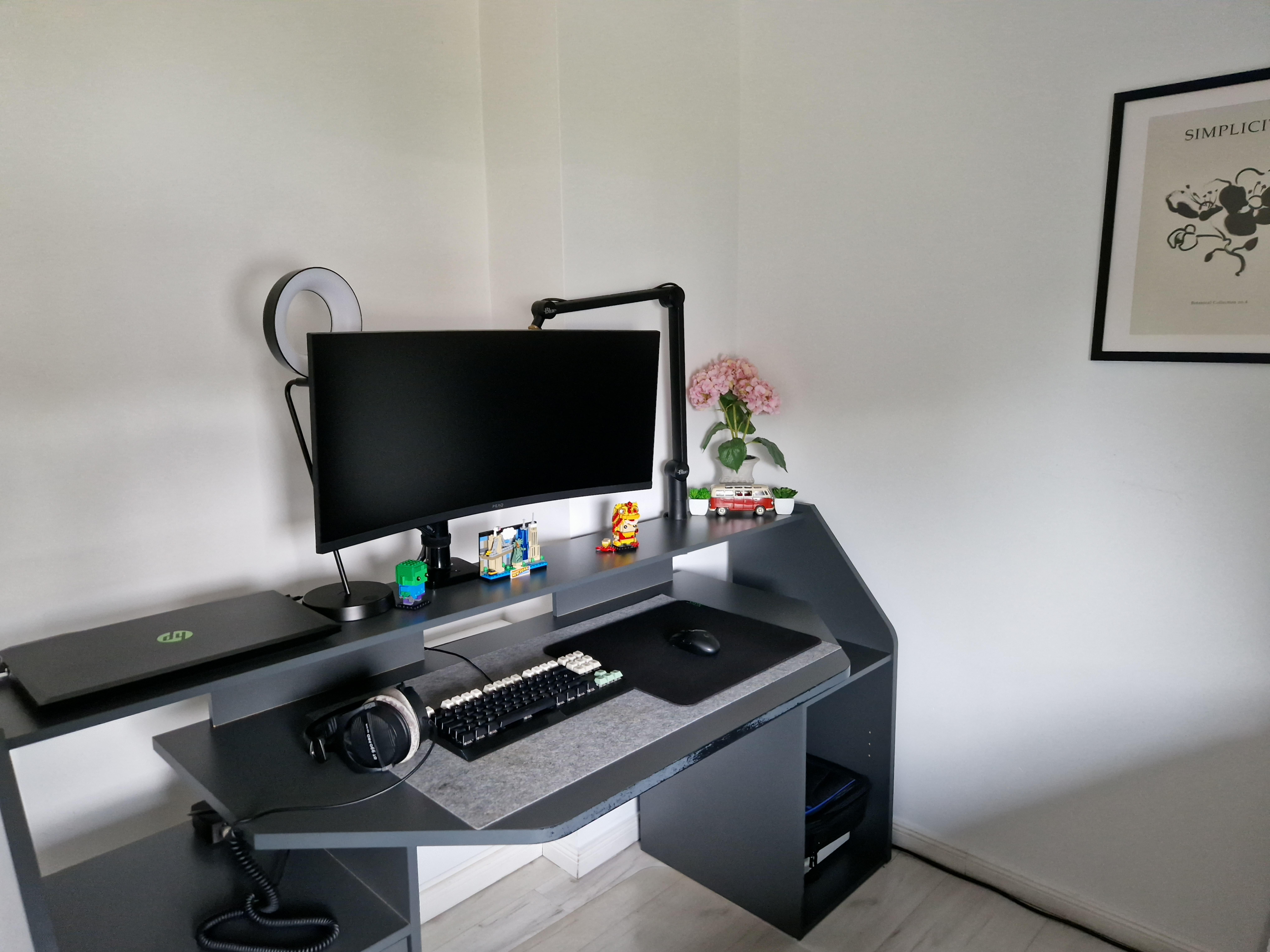 Sold my PC, on my old laptop temporarily