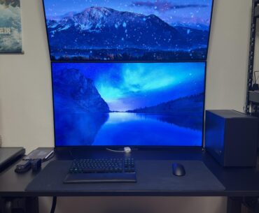Dual 48“ OLED SFF and Standing Desk