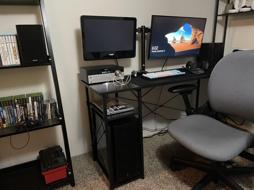 New house, new PC, new shitty battle station built for Starfield!