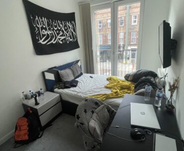this might be too average of a battlestation…