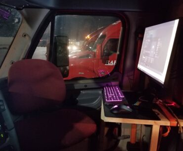 I'm a truck driver with a pc and a dream