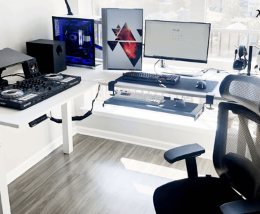 Simple yet relaxing while working and playing.