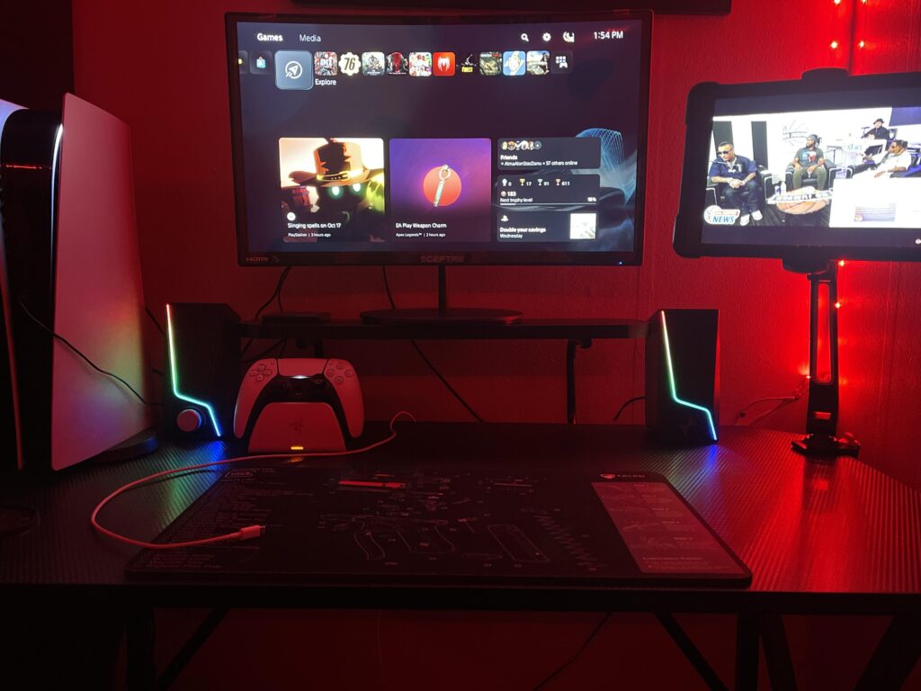 Might not be to good but this is my first actual battlestation been gaming since i got my first ps1