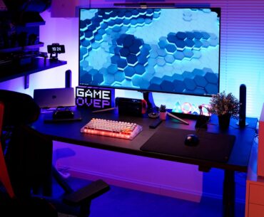 Upgraded my desk. Actually I like the little symbol neon light.
