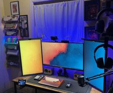 Work and play station 2023