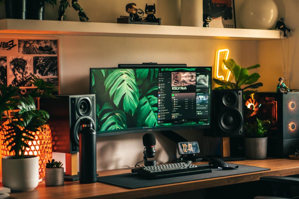 September setup with a 34” UW