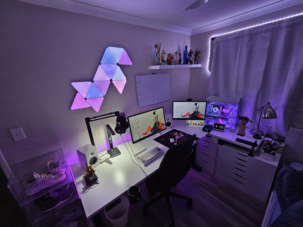 Last post made me fix my cables and get a whole new desk 😁