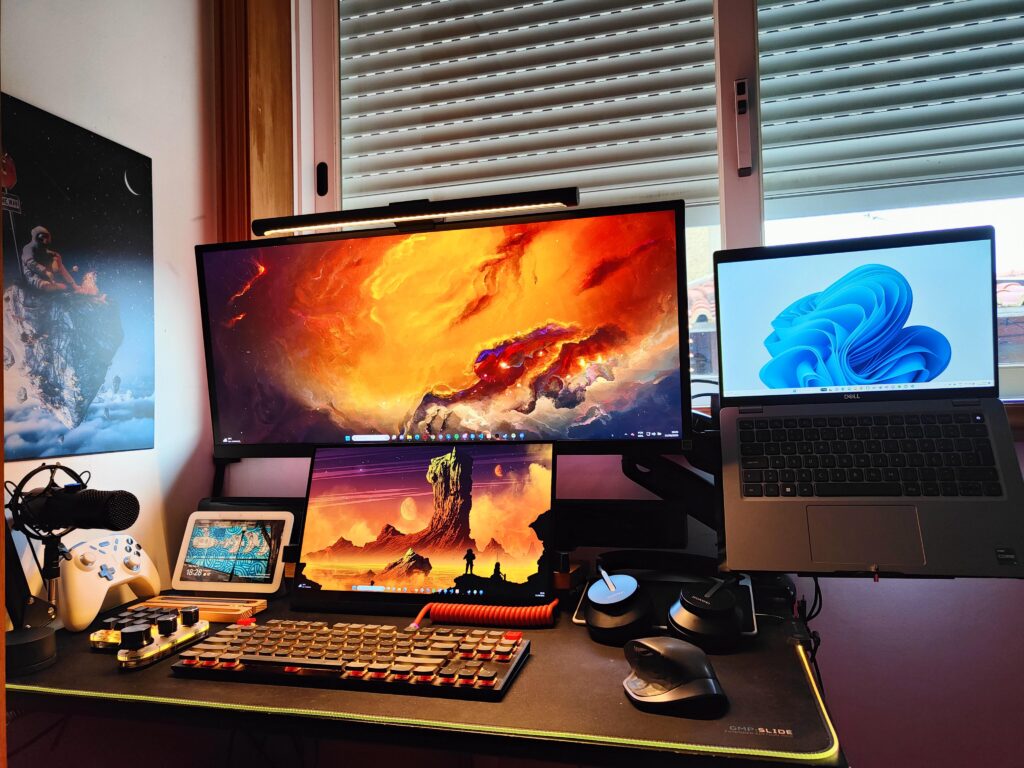 Its a small table but everything fits