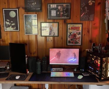 New house, got the battlestation all set up. Work on left, play on right