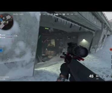 Cross map Tomahawked in the toe for final kill cam