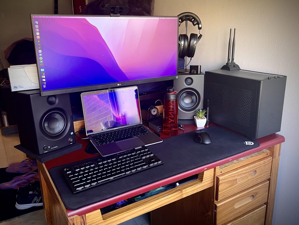 Had to wedge my elaborate setup onto a small college desk; how did I fare? Has a Macbook and PC that I hot swap.