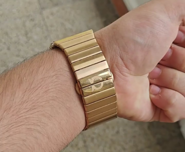 Cyberpunk smartwatch
