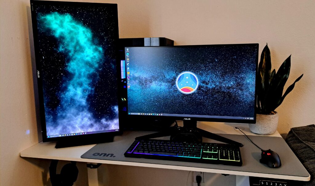 This is my first setup ever. I'm proud to finally be part of the PC community. RTX 4090+i9 13900k.