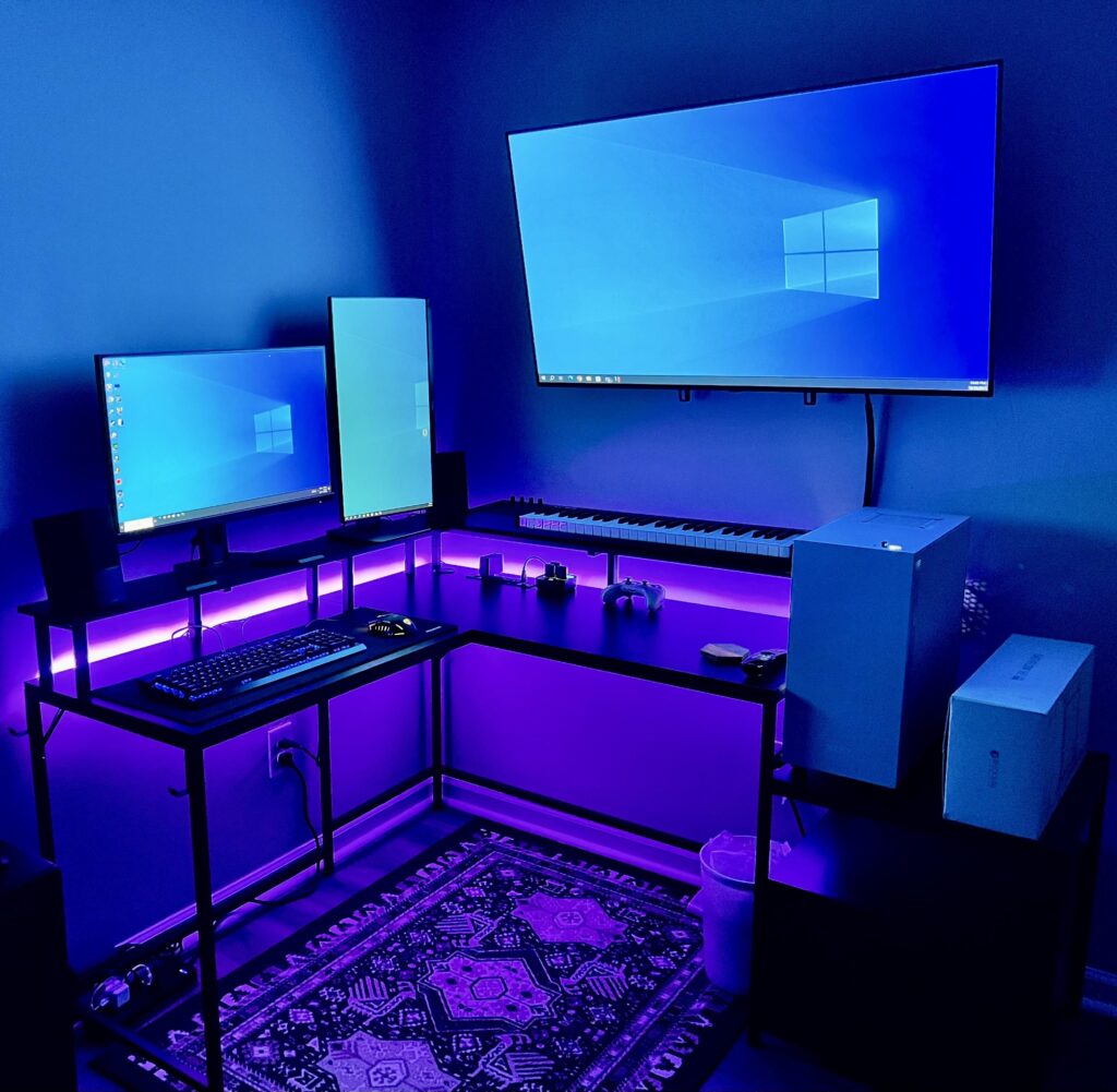 My New Corner Desk Setup